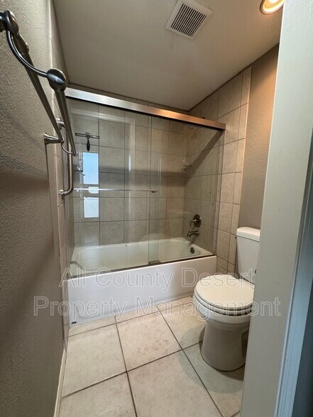 Building Photo - 70181 Sun Valley Dr