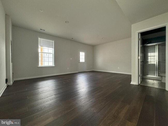 Building Photo - 9067 Fox Stream Way