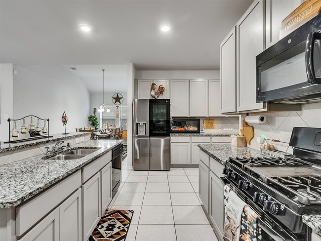 Building Photo - 8719 Willet St