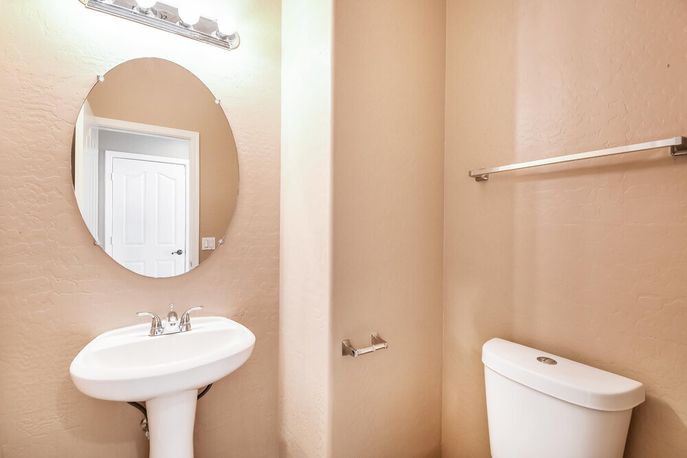 Building Photo - 3691 E Stampede Dr