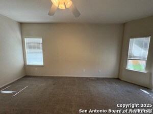 Building Photo - 105 Rhew Pl