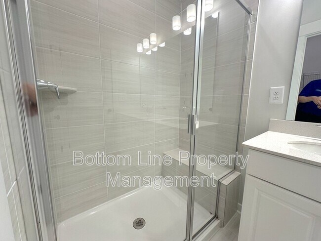 Building Photo - 3348 Finchborough Ct