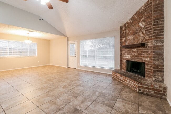 Building Photo - 3435 Cheaney Dr