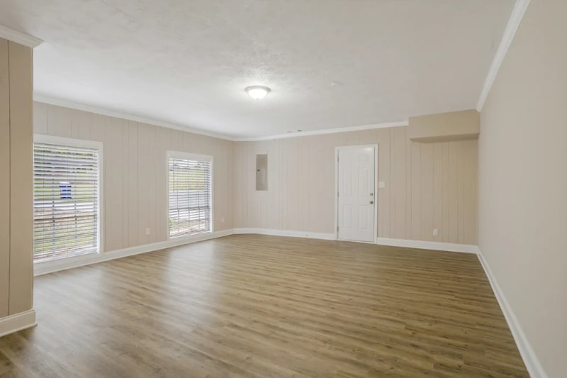 Building Photo - 4164 Forest Ct