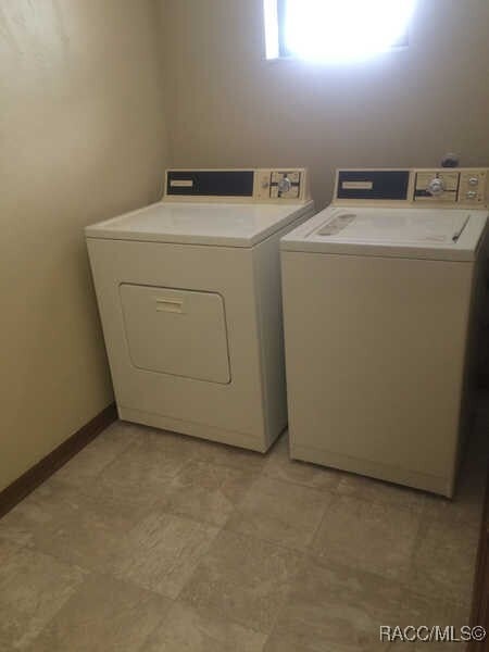 Building Photo - 270 E Glassboro Ct