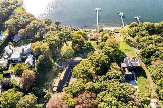 Building Photo - 1191 N MAIN Rd