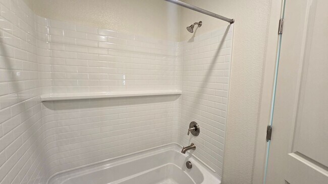 Building Photo - Modern 3-Bedroom Townhome – Built 2024 | Move-In Ready