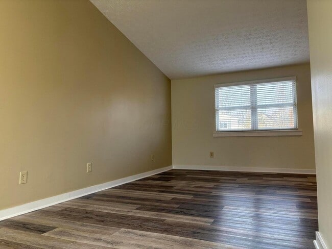 Building Photo - 4177 Camellia Ct