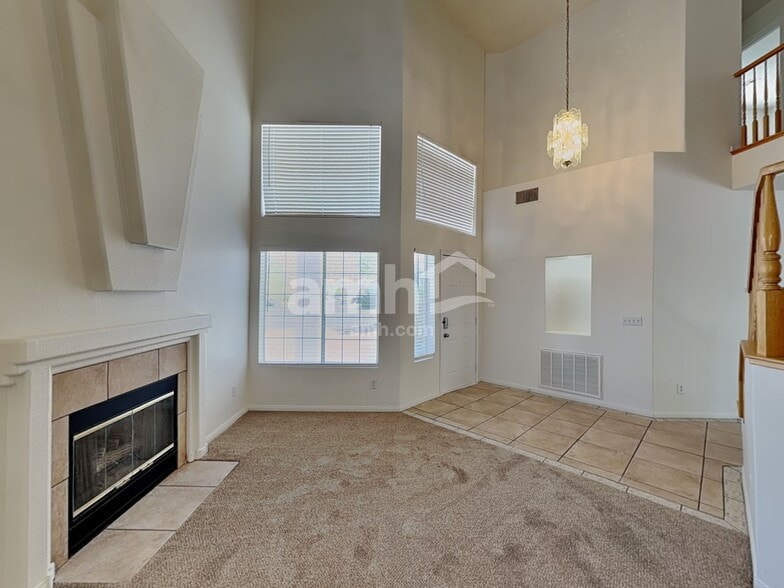 Building Photo - 9876 Vermillion Cliffs Ave