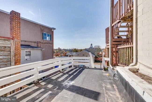 Building Photo - 88 High St