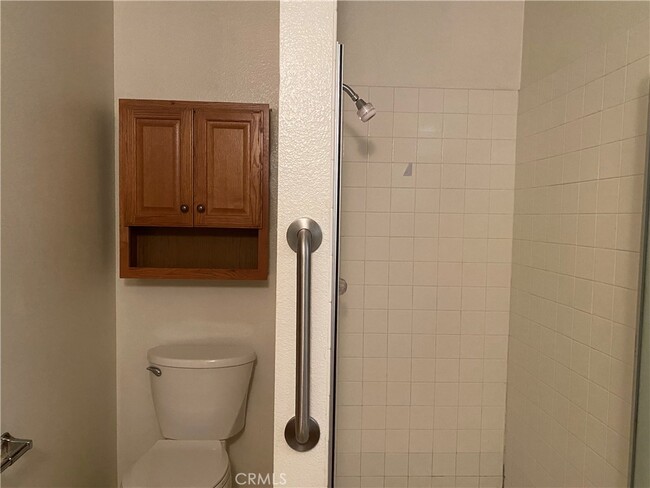 Building Photo - 1056 Sombra Way