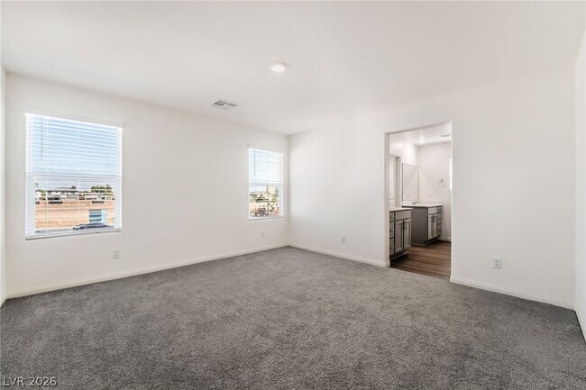 Building Photo - 3426 La Cura Ave