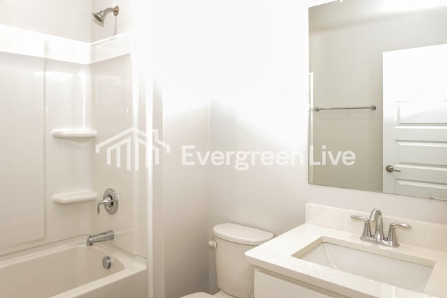 Building Photo - 107 Ashby Pond Dr