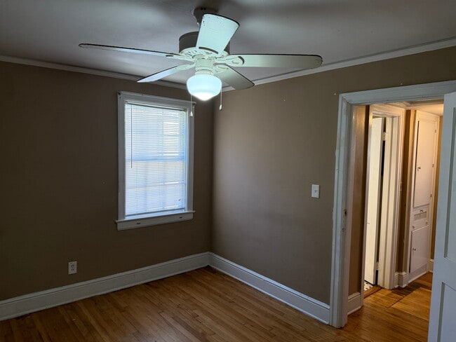 Building Photo - 2414 Poplar St