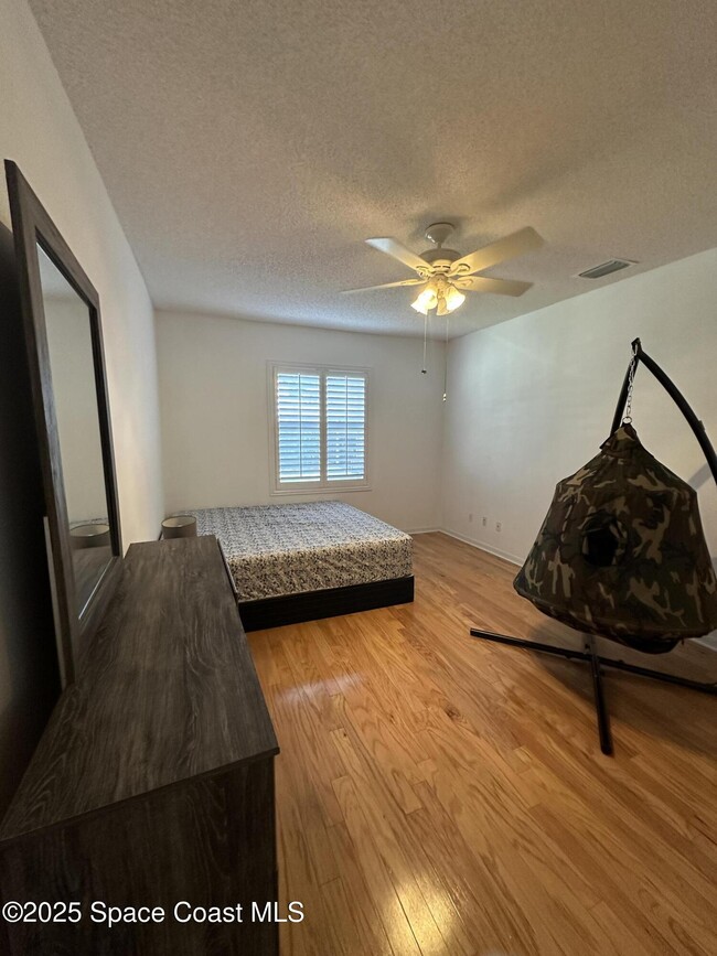 Building Photo - 1354 Enclave Dr
