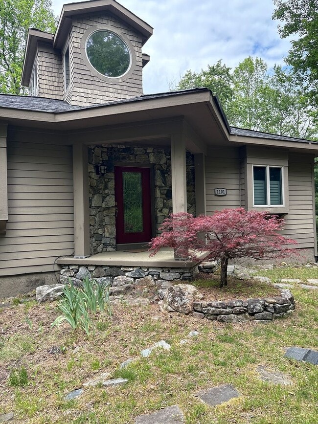 Building Photo - 1101 Wildlife Trail