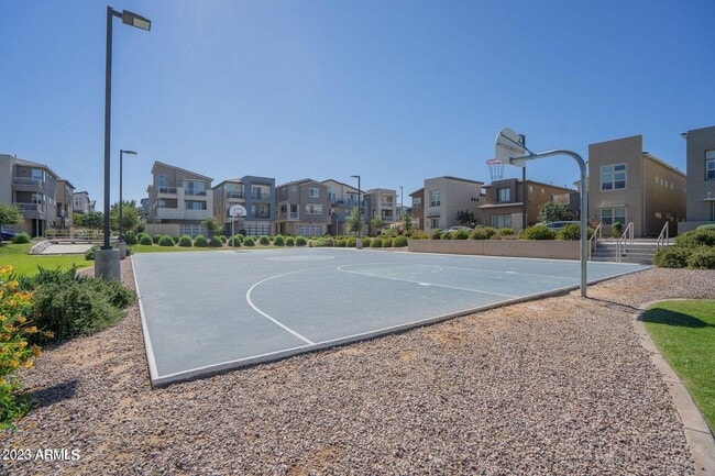 Building Photo - 1250 Abbey Ln