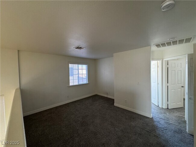 Building Photo - 2721 Pan Pacific Rd