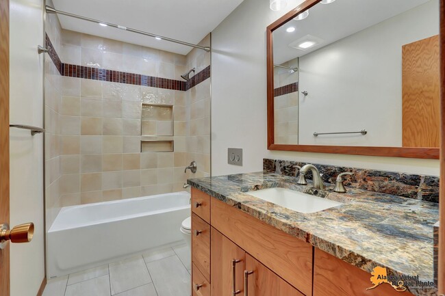 Building Photo - 4044 North Point Drive