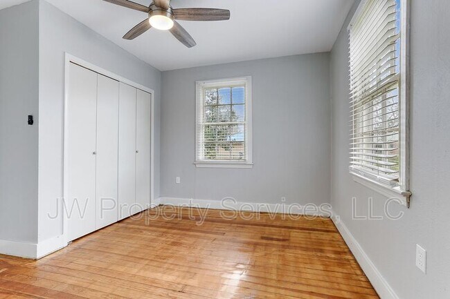 Building Photo - 1540 Richland Rd