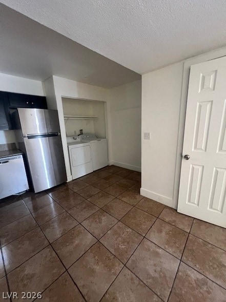 Building Photo - 3501 Rio Robles Dr