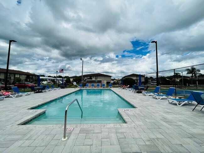 Building Photo - 25100 Sandhill Blvd