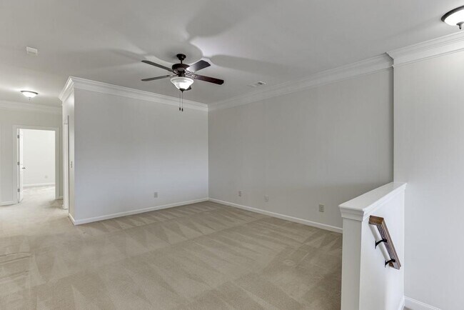 Building Photo - 6925 Fellowship Ln