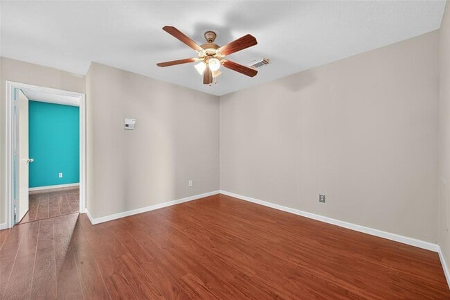 Building Photo - 9123 Belle Glen Dr
