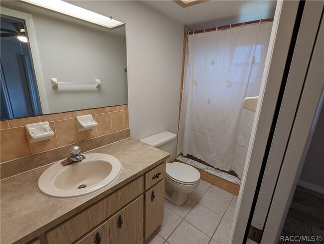 Building Photo - 5267 W Homosassa Trail