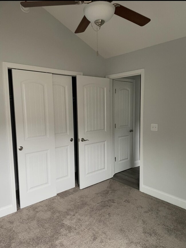 Building Photo - 947 Cygnet Dr