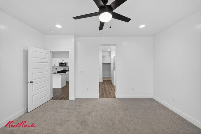 Building Photo - Stunning 4 Bedroom, 3 Bathroom Home in Beautiful Desert Terrace Community