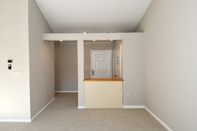 Building Photo - 4520 28th Rd S