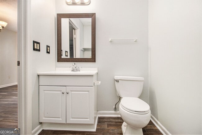 Building Photo - 3237 Highpoint Ct