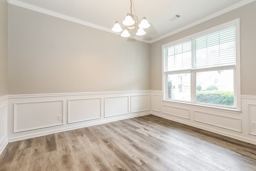 Building Photo - 4358 Savannah Dr