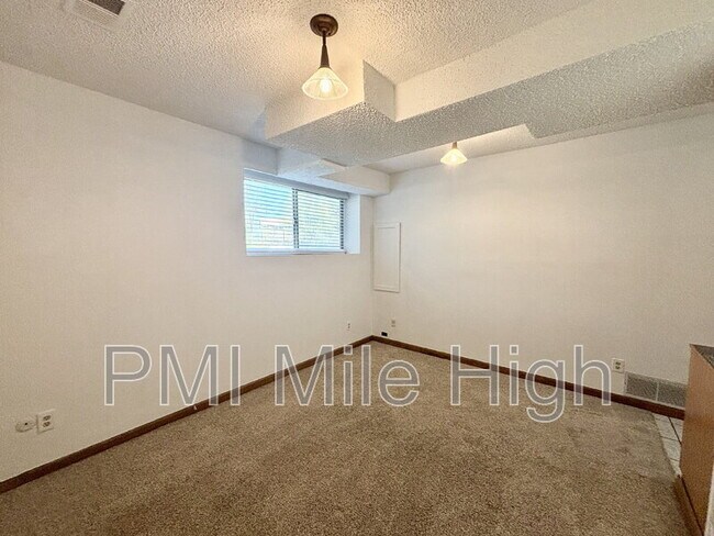 Building Photo - 4498 W 111th Ave