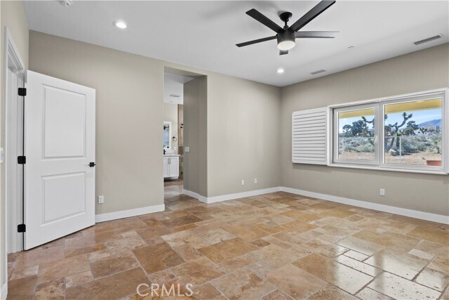 Building Photo - 993 Rancho Rd