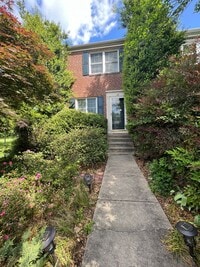 Building Photo - 22 Mt Vernon Ave