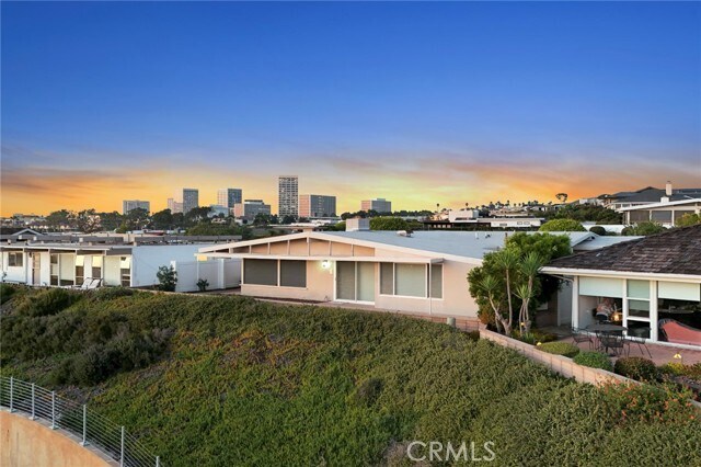 Building Photo - 2607 Harbor View Dr