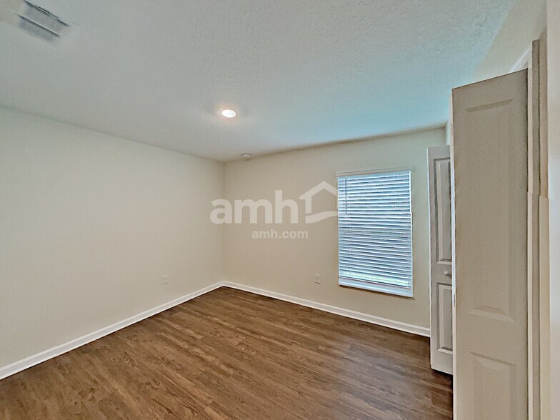 Building Photo - 4349 Seven Canyons Dr