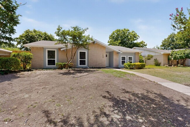 Building Photo - Plano Gem Ready To Be Your Home
