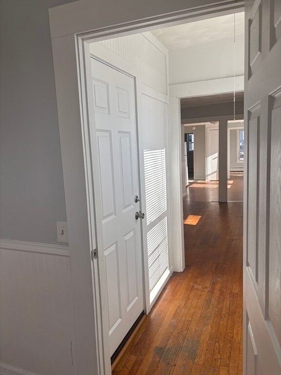 Building Photo - 101 Cedar St