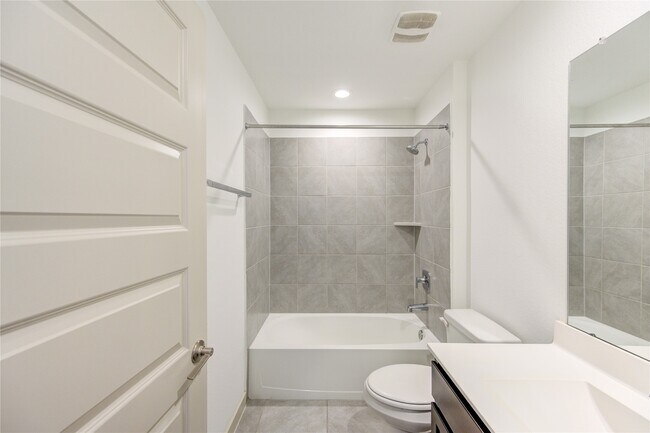 Building Photo - 29522 Paytons Park Ct