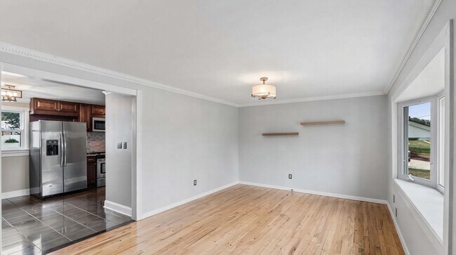 Building Photo - 19 Ashwood Rd