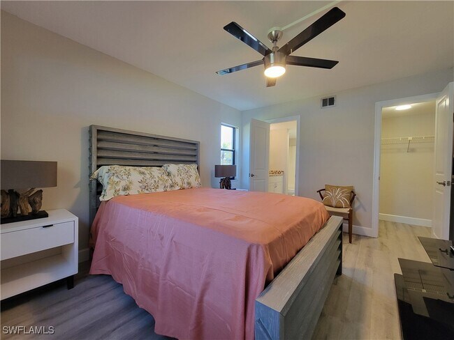 Building Photo - 4198 27th Ct SW