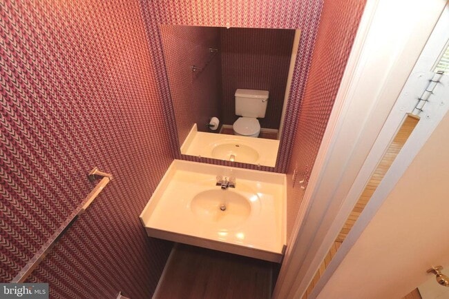 Building Photo - 7907 Gambrill Ct