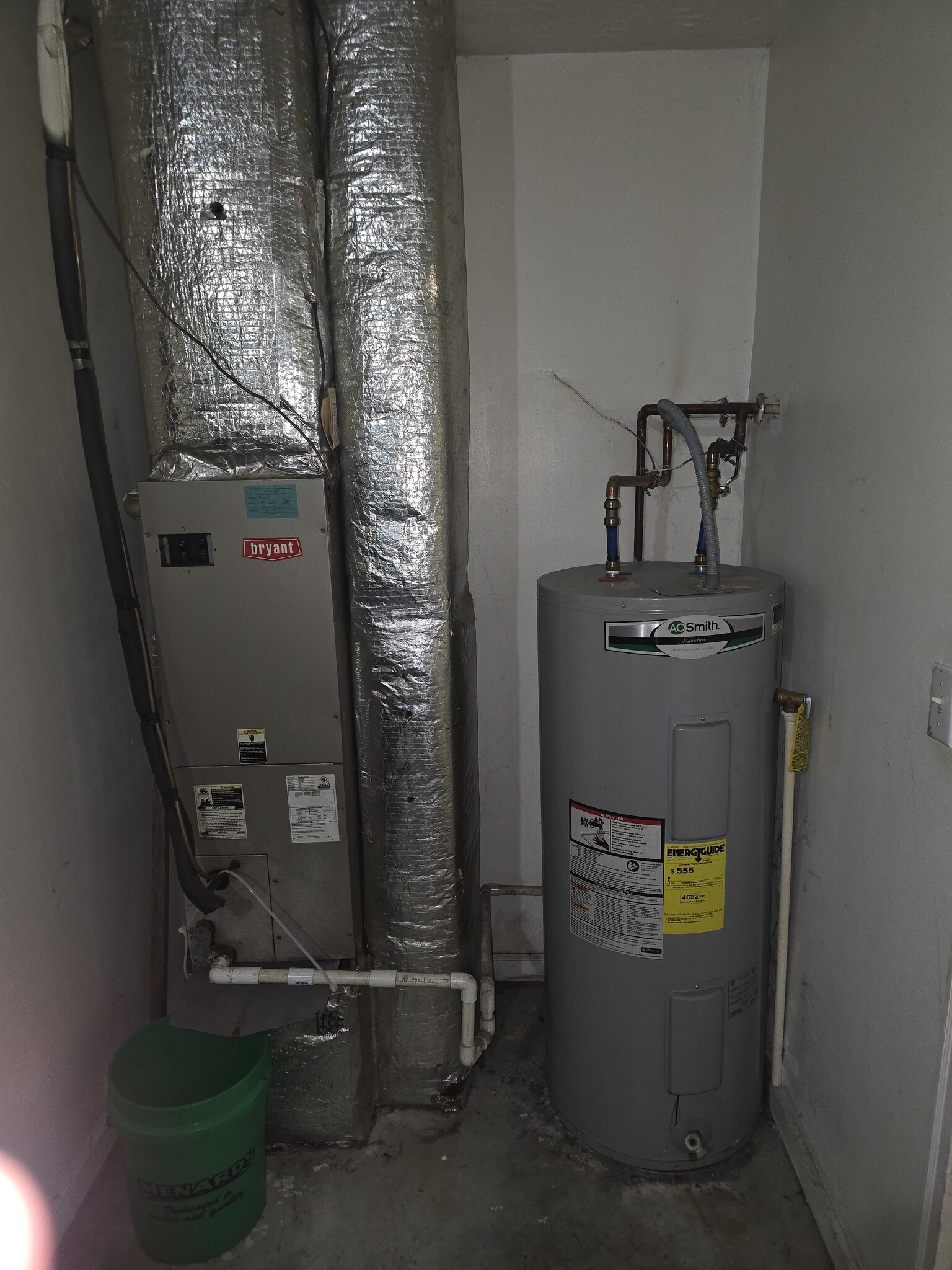 Building Photo - 1907 E Balsam Ct