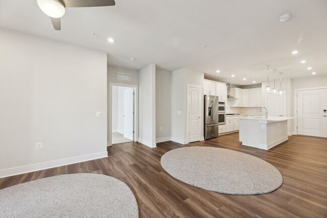 Building Photo - 106 Saint Ives Pl