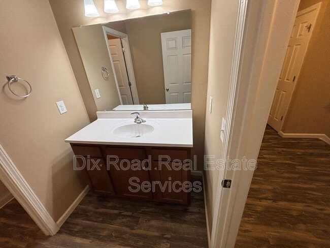 Building Photo - 2516 Resor Rd