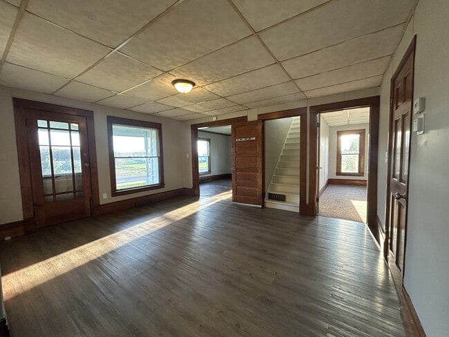 Building Photo - 6640 E Carson City Rd