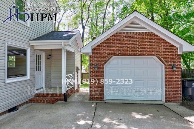 Building Photo - 1104 Apache Ln